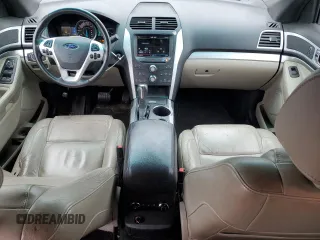 2012 Ford Explorer XLT with VIN 1FMHK8D88CGA10682, listed as a Copart auction lot 61477205 with 210,953 mi miles and Clean title. Bid and sale history available at DreamBid. Image 8.