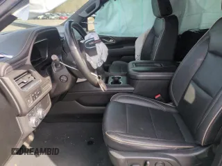 2023 GMC Yukon XL SLT z VIN 1GKS2GKD3PR282110, wystawiony jako Copart lot #52950425 z przebiegiem 99 147 mil mil oraz Szkoda całkowita • Salvage title. Historia ofert i sprzedaży dostępna na DreamBid. Obrazek 7.
