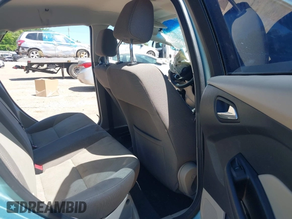 2012 Ford Focus SE with VIN 1FAHP3F20CL320775, listed as a IAAI auction lot 41996599 with Not Provided miles. Bid and sale history available at carsss.com. Image 8.