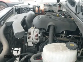 2006 GMC Yukon SLE z VIN 1GKEC13ZX6R132107, wystawiony jako IAAI lot #41929784 z przebiegiem 426 907 mil mil oraz . Historia ofert i sprzedaży dostępna na DreamBid. Obrazek 12.