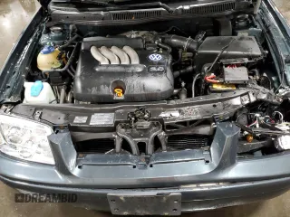2003 Volkswagen Jetta Sedan GLS with VIN 3VWSK69M93M097824, listed as a Copart auction lot 83357524 with 171,527 mi miles and Salvage Title. Bid and sale history available at carsss.com. Image 11.
