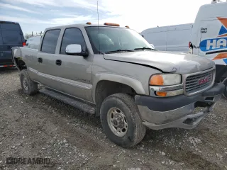 2002 GMC Sierra 2500HD SLE with VIN 1GTHK23UX2F248148, listed as a Copart auction lot 49129785 with 181,219 mi miles and Salvage Title. Bid and sale history available at carsss.com. Image 4.