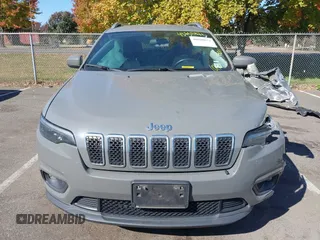 2020 Jeep Cherokee Latitude Plus with VIN 1C4PJLLB1LD628267, listed as a IAAI auction lot 40608071 with 101,491 mi miles. Bid and sale history available at carsss.com. Image 12.