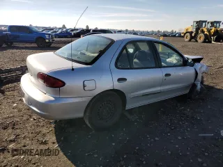 2002 Chevrolet Cavalier with VIN 1G1JC524027244064, listed as a Copart auction lot 79576844 with 249,659 mi miles and Salvage Title. Bid and sale history available at carsss.com. Image 3.