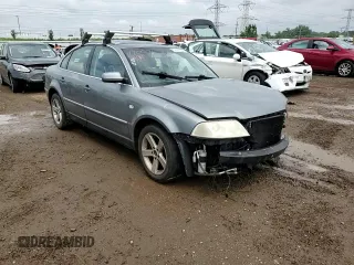 2004 Volkswagen Passat GLX with VIN WVWRH63B84P107858, listed as a Copart auction lot 62022524 with 141,500 mi miles and Salvage title. Bid and sale history available at DreamBid. Image 11.