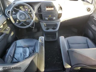 2016 Mercedes-Benz Metris Passenger Van with VIN WD4PG2EE0G3084202, listed as a Copart auction lot 83177404 with 236,285 mi miles and Clean Title. Bid and sale history available at carsss.com. Image 8.