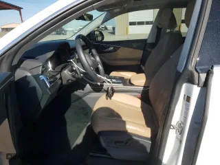 2021 Audi Q8 Prestige with VIN WA1FVAF17MD006212, listed as a Copart auction lot 46229225 with 57,061 mi miles and Salvage Title. Bid and sale history available at carsss.com. Image 7.