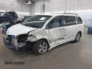 2011 Toyota Sienna LE AAS with VIN 5TDKK3DC6BS144970, listed as a IAAI auction lot 41881551 with 168,148 mi miles. Bid and sale history available at carsss.com. Image 18.