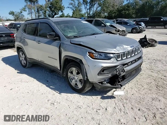 2022 Jeep Compass Altitude z VIN 3C4NJCBB7NT139457, wystawiony jako Copart lot #83322804 z przebiegiem 47 017 mil mil oraz Szkoda całkowita • Salvage title. Historia ofert i sprzedaży dostępna na DreamBid. Obrazek 12.