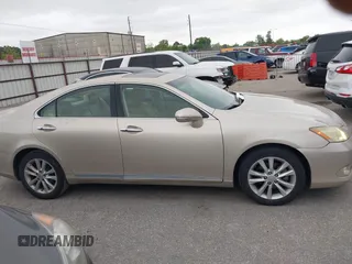 2010 Lexus ES with VIN JTHBK1EG7A2392042, listed as a IAAI auction lot 42029971 with 146,457 mi miles and . Bid and sale history available at carsss.com. Image 13.