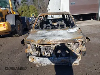 2023 Chevrolet Traverse RS z VIN 1GNEVJKW5PJ277446, wystawiony jako IAAI lot #40950221 z przebiegiem Nie podano mil oraz . Historia ofert i sprzedaży dostępna na DreamBid. Obrazek 6.