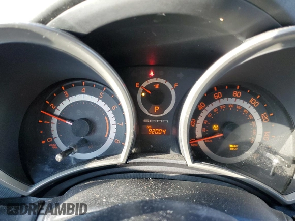 2013 Scion tC z VIN JTKJF5C78D3050747, wystawiony jako Copart lot #50610645 z przebiegiem 92 004 mil mil oraz Szkody całkowita. Historia ofert i sprzedaży dostępna na DreamBid. Obrazek 9.