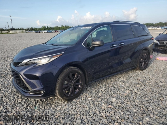 2022 Toyota Sienna XSE with VIN 5TDXRKEC6NS103883, listed as a Copart auction lot 58662275 with 109,172 mi miles and Salvage title. Bid and sale history available at DreamBid. Image 1.