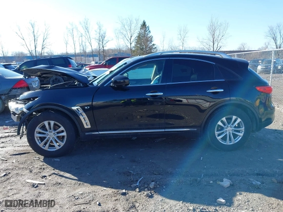 2017 Infiniti QX70 with VIN JN8CS1MW6HM410693, listed as a IAAI auction lot 41746466 with 1 mi miles. Bid and sale history available at carsss.com. Image 13.