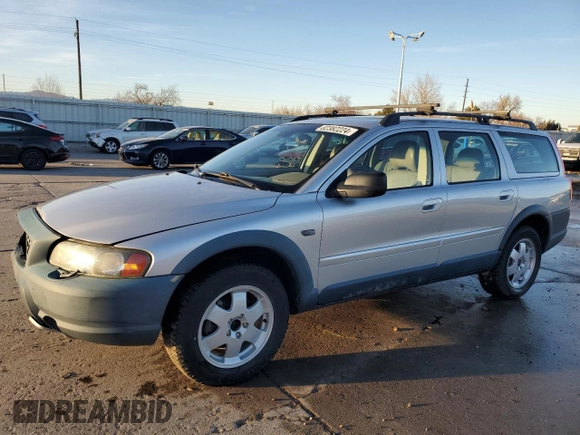 2003 Volvo V70 XC70 с VIN YV1SZ59H031102167, выставлен на аукционе Copart как лот 82382224 с пробегом 226 654 миль миль и Списание • Salvage title. История ставок и продаж доступна на DreamBid. Изображение 1.