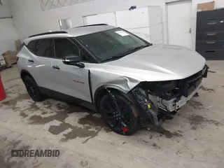 2020 Chevrolet Blazer LT с VIN 3GNKBJRS9LS624655, выставлен на аукционе IAAI как лот 41707430 с пробегом 99 335 миль миль и . История ставок и продаж доступна на DreamBid. Изображение 1.