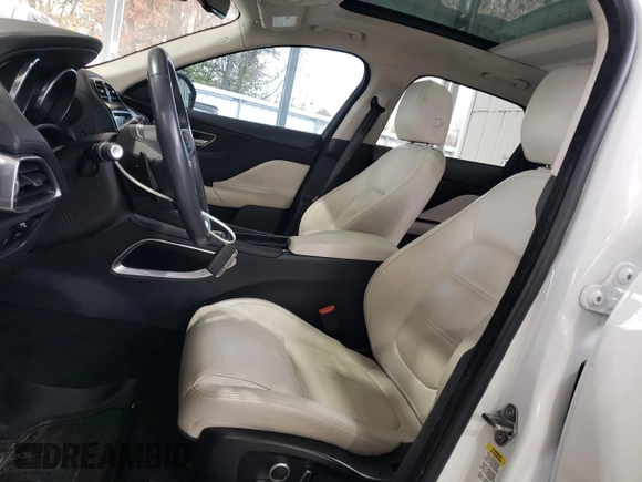 2020 Jaguar F-Pace 30t Prestige with VIN SADCK2GX0LA634806, listed as a Copart auction lot 80572664 with 66,625 mi miles and Salvage Title. Bid and sale history available at DreamBid. Image 7.