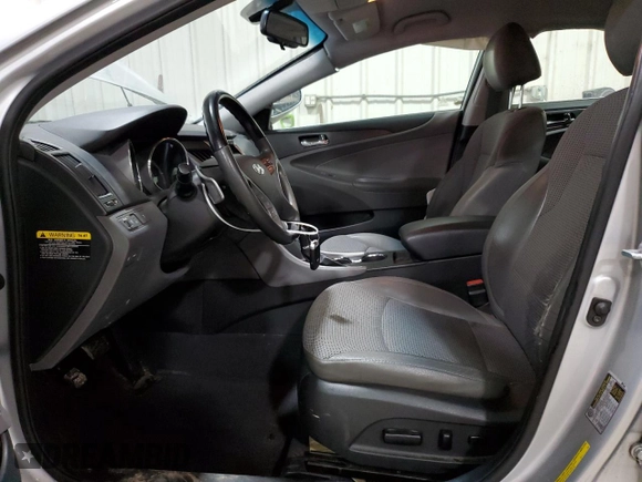2012 Hyundai Sonata SE with VIN 5NPEC4AB4CH468759, listed as a Copart auction lot 46638145 with 111,375 mi miles and Salvage Title. Bid and sale history available at carsss.com. Image 7.
