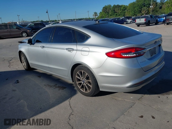 2017 Ford Fusion SE with VIN 3FA6P0H76HR137260, listed as a IAAI auction lot 41827472 with 123,031 mi miles. Bid and sale history available at carsss.com. Image 3.