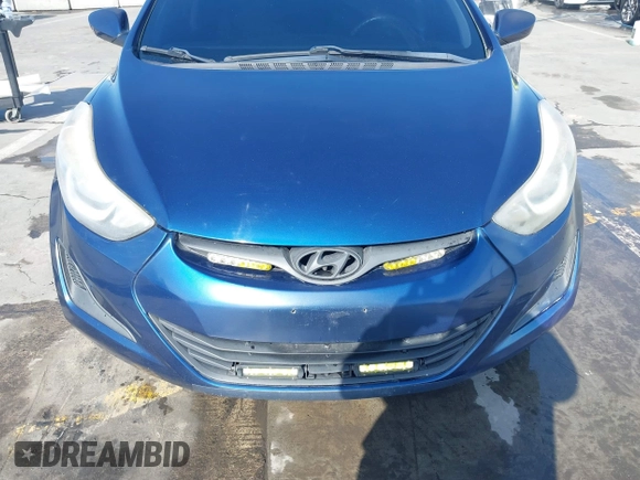 2015 Hyundai Elantra SE z VIN 5NPDH4AE0FH646713, wystawiony jako IAAI lot #41913551 z przebiegiem 107 598 mil mil oraz . Historia ofert i sprzedaży dostępna na DreamBid. Obrazek 12.