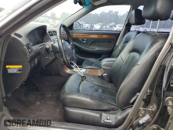 2005 Hyundai XG z VIN KMHFU45E05A380903, wystawiony jako Copart lot #81461064 z przebiegiem 139 777 mil mil oraz Szkoda całkowita • Salvage title. Historia ofert i sprzedaży dostępna na DreamBid. Obrazek 7.