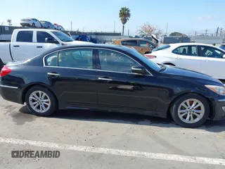2013 Hyundai Genesis 3.8L z VIN KMHGC4DD2DU241594, wystawiony jako IAAI lot #42269925 z przebiegiem 141 850 mil mil oraz . Historia ofert i sprzedaży dostępna na DreamBid. Obrazek 13.