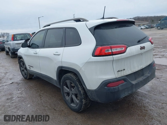 2016 Jeep Cherokee Latitude with VIN 1C4PJMCB7GW268714, listed as a IAAI auction lot 41655450 with 180,603 mi miles. Bid and sale history available at carsss.com. Image 3.