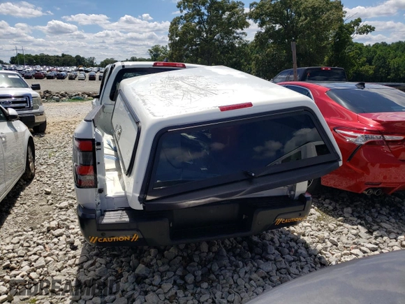 2024 Nissan Frontier S with VIN 1N6ED1CL7RN636837, listed as a Copart auction lot 61935564 with 2,127 mi miles and Salvage Title. Bid and sale history available at carsss.com. Image 6.