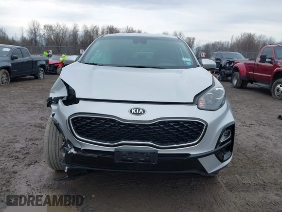 2020 Kia Sportage LX with VIN KNDPMCAC8L7805821, listed as a IAAI auction lot 42006272 with 11,058 mi miles. Bid and sale history available at carsss.com. Image 13.