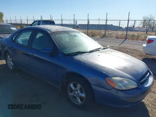 2002 Ford Taurus SE Standard with VIN 1FAFP53292G236971, listed as a IAAI auction lot 41884494 with 178,634 mi miles. Bid and sale history available at carsss.com. Image 1.