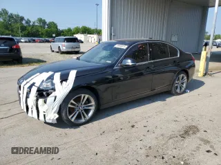 2018 BMW 3 Series 330i xDrive z VIN WBA8D9C58JEB35198, wystawiony jako Copart lot #59998615 z przebiegiem 70 985 mil mil oraz Szkoda całkowita • Salvage title. Historia ofert i sprzedaży dostępna na DreamBid. Obrazek 1.