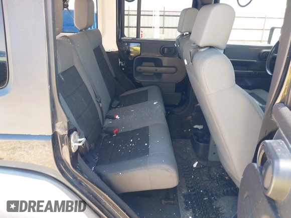 2008 Jeep Wrangler Unlimited X with VIN 1J4GA39148L500904, listed as a IAAI auction lot 42434386 with 195,997 mi miles and . Bid and sale history available at DreamBid. Image 8.