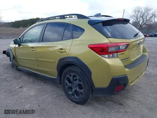 2021 Subaru Crosstrek Sport with VIN JF2GTHRCXMH656247, listed as a IAAI auction lot 41877532 with 32,672 mi miles. Bid and sale history available at carsss.com. Image 3.