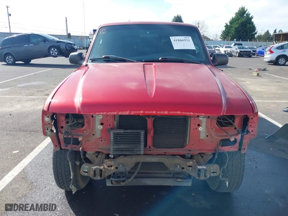 2003 Ford Ranger XL Fleet with VIN 1FTZR45E03PB60352, listed as a IAAI auction lot 41866921 with 85,836 mi miles. Bid and sale history available at carsss.com. Image 13.