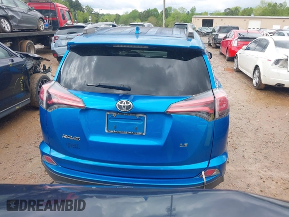 2017 Toyota RAV4 LE z VIN 2T3ZFREV4HW383558, wystawiony jako IAAI lot #42017533 z przebiegiem 113 172 mil mil oraz . Historia ofert i sprzedaży dostępna na DreamBid. Obrazek 16.