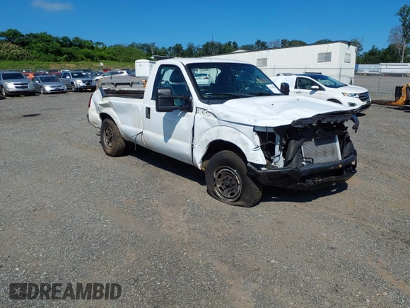 2016 Ford F-350 XL z VIN 1FTBF3A60GEC34101, wystawiony jako IAAI lot #42566706 z przebiegiem 75 188 mil mil oraz . Historia ofert i sprzedaży dostępna na DreamBid. Obrazek 1.