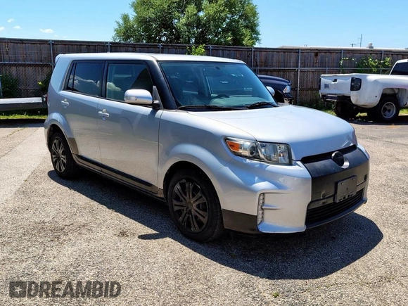 2014 Scion xB z VIN JTLZE4FE9EJ055412, wystawiony jako Copart lot #56695645 z przebiegiem 193 819 mil mil oraz Czysty tytuł • Clean title. Historia ofert i sprzedaży dostępna na DreamBid. Obrazek 1.