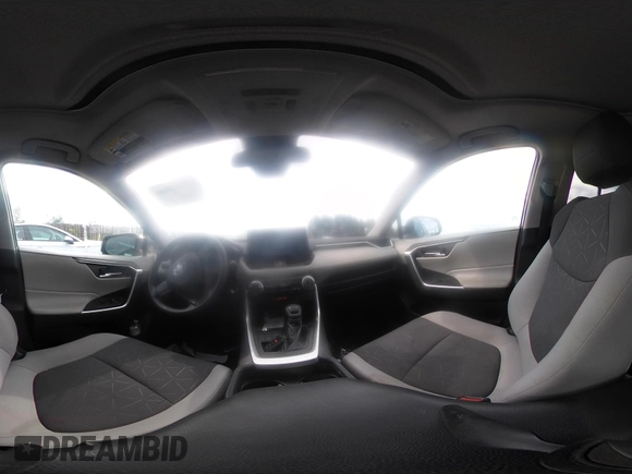 2019 Toyota RAV4 XLE with VIN 2T3P1RFV9KW042278, listed as a IAAI auction lot 42062800 with 62,979 mi miles and . Bid and sale history available at DreamBid. Image 21.