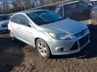2012 Ford Focus SEL with VIN 1FAHP3M28CL162768, listed as a IAAI auction lot 41682973 with 999,999 mi miles. Bid and sale history available at carsss.com. Image 1.