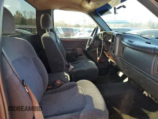 2002 Chevrolet Silverado 1500 LS with VIN 1GCEK14T02Z125766, listed as a Copart auction lot 47997915 with 201,882 mi miles and Salvage Title. Bid and sale history available at carsss.com. Image 10.