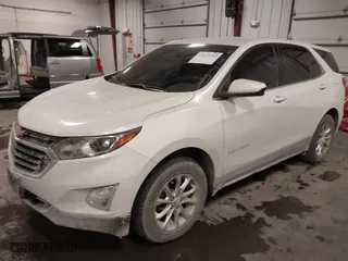 2020 Chevrolet Equinox LT with VIN 2GNAXUEV4L6228503, listed as a IAAI auction lot 41637102 with 119,307 mi miles. Bid and sale history available at carsss.com. Image 17.