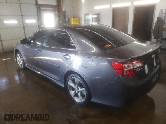 2014 Toyota Camry L with VIN 4T1BF1FK7EU867963, listed as a Copart auction lot 88813865 with 116,871 mi miles and Salvage Title. Bid and sale history available at carsss.com. Image 2.