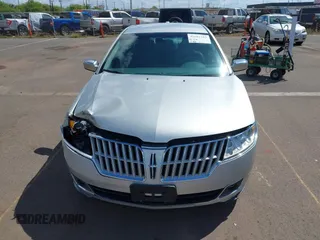 2010 Lincoln MKZ with VIN 3LNHL2GC0AR624660, listed as a IAAI auction lot 41682383 with 64,518 mi miles. Bid and sale history available at carsss.com. Image 12.