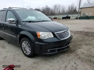 2013 Chrysler Town & Country Touring-L with VIN 2C4RC1CG7DR726592, listed as a Copart auction lot 43976155 with 114,364 mi miles and Salvage Title. Bid and sale history available at carsss.com. Image 12.