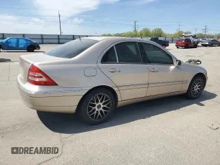 2001 Mercedes-Benz C 320 with VIN WDBRF64J31F021286, listed as a Copart auction lot 54145865 with 189,930 mi miles and Salvage Title. Bid and sale history available at DreamBid. Image 3.