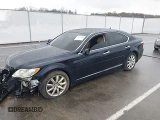2008 Lexus LS 460 z VIN JTHBL46F585056094, wystawiony jako IAAI lot #40850163 z przebiegiem 115 854 mil mil oraz . Historia ofert i sprzedaży dostępna na DreamBid. Obrazek 19.