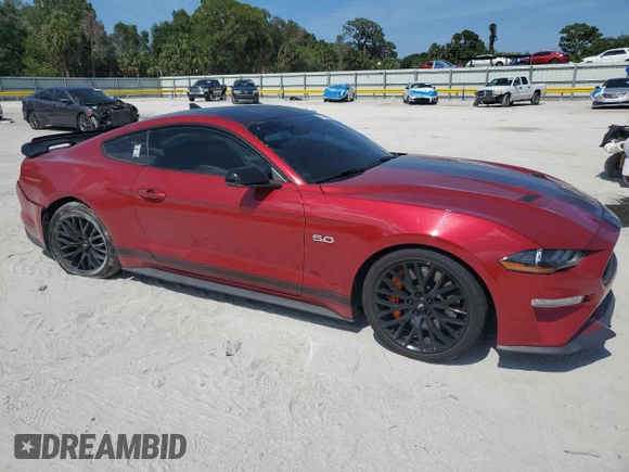2020 Ford Mustang GT z VIN 1FA6P8CF6L5175127, wystawiony jako Copart lot #57690115 z przebiegiem 53 379 mil mil oraz Szkoda całkowita • Salvage title. Historia ofert i sprzedaży dostępna na DreamBid. Obrazek 4.