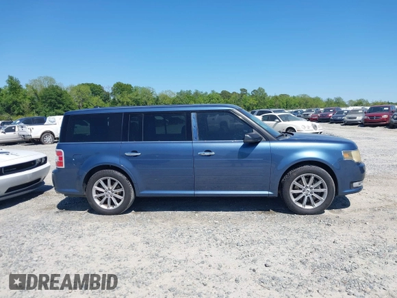 2018 Ford Flex Limited with VIN 2FMGK5D86JBA01042, listed as a IAAI auction lot 42050794 with 116,927 mi miles. Bid and sale history available at carsss.com. Image 13.