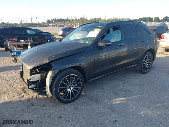 2022 Mercedes-Benz GLC with VIN W1N0G8DB8NV334589, listed as a IAAI auction lot 41521001 with 48,764 mi miles. Bid and sale history available at carsss.com. Image 18.