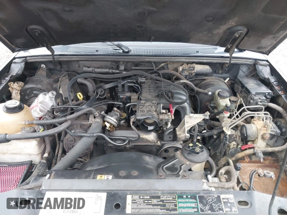 2003 Ford Ranger XL with VIN 1FTYR10D43PA35198, listed as a IAAI auction lot 41555955 with 209,794 mi miles. Bid and sale history available at carsss.com. Image 10.